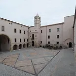 Stella *